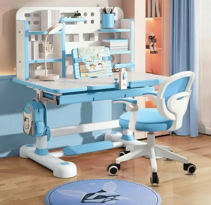 Bàn ghế học sinh